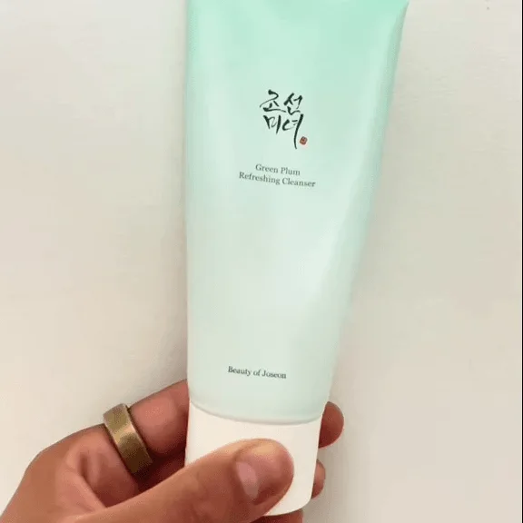 Nettoyant Green Plum Beauty of Joseon proof 7