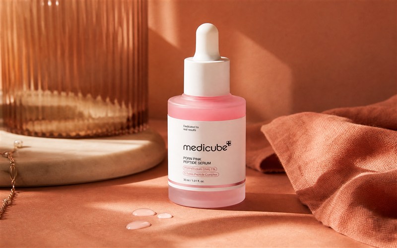 Sérum PDRN Pink Peptide Medicube régénération nocturne
