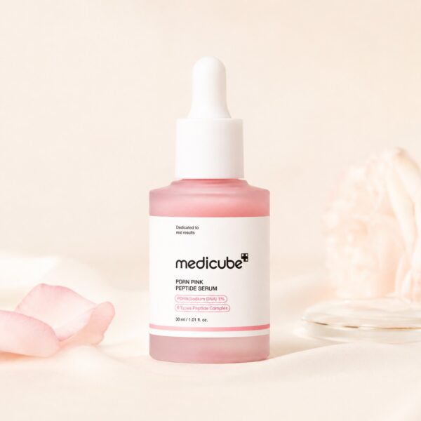 Medicube PDRN Pink Peptide Serum 30 ml, sérum rose en flacon compte-gouttes